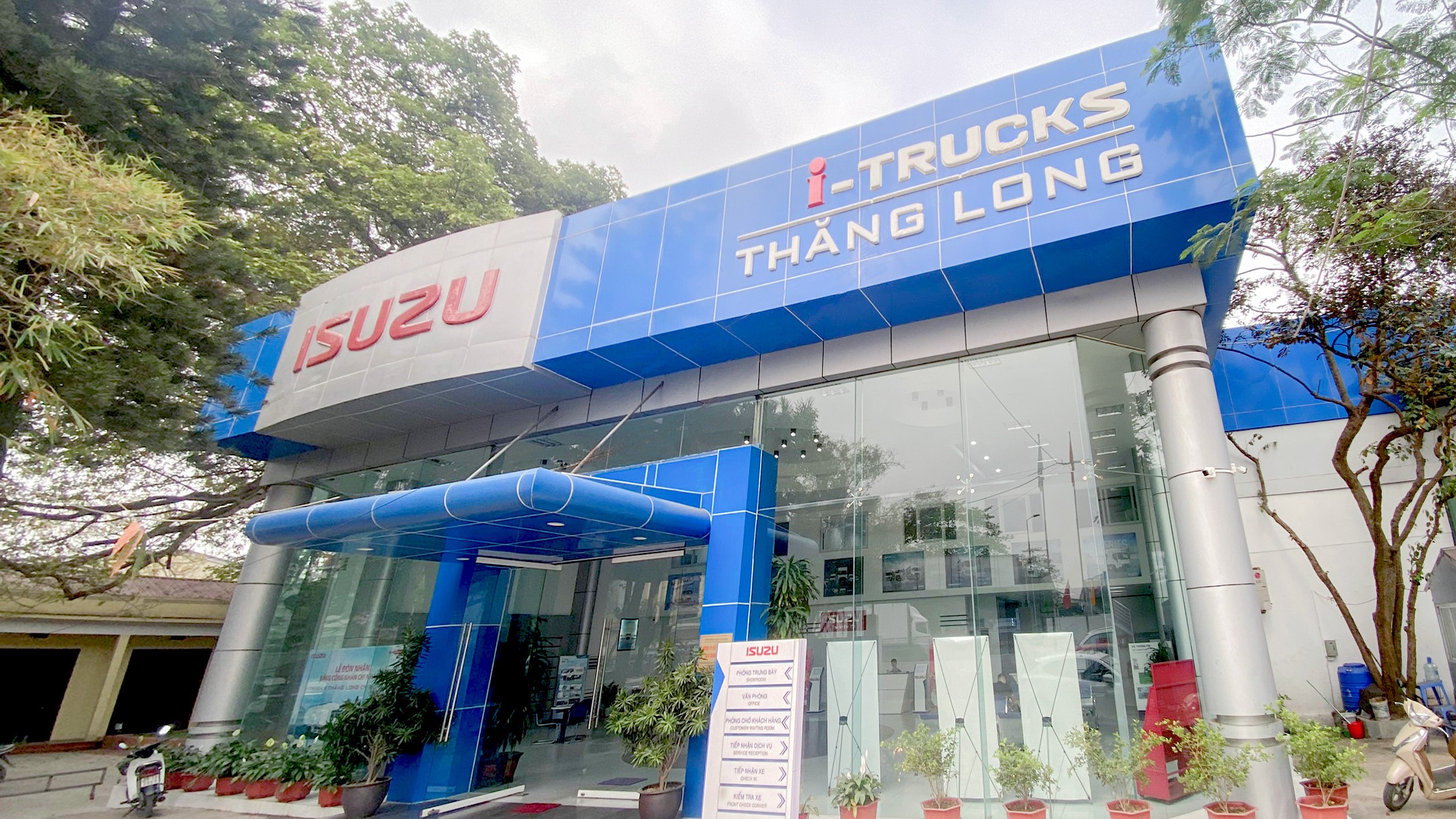 HCM: Đại lý Isuzu Thăng Long